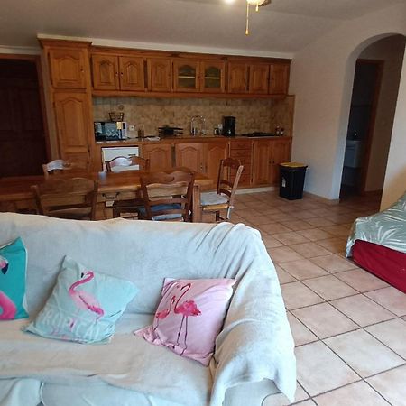 Les Prairies Mas Roux Raphele Quarto foto